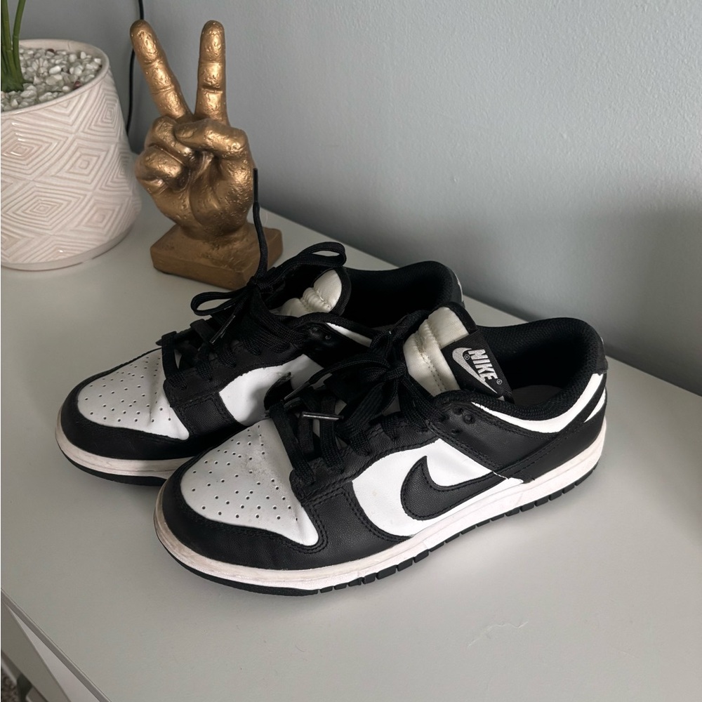 Nike Kids Black and White Sneakers